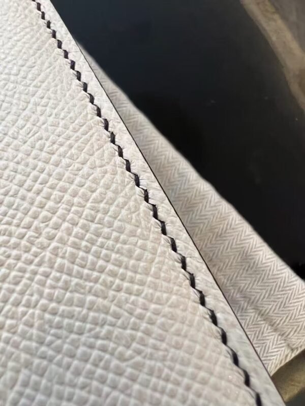 NoNo Xiatian Hermes Kelly 25CM Special Order Epsom Leather CK89 Noir / CK10 Craie Gold Hardware NoNo Xiatian Hermes Kelly 25CM Special Order Epsom Leather CK89 Noir / CK10 Craie Gold Hardware