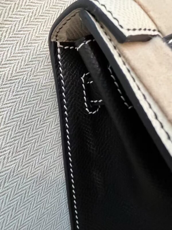 NoNo Xiatian Hermes Kelly 25CM Special Order Epsom Leather CK89 Noir / CK10 Craie Gold Hardware NoNo Xiatian Hermes Kelly 25CM Special Order Epsom Leather CK89 Noir / CK10 Craie Gold Hardware